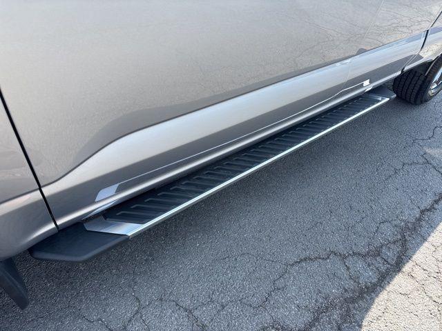 Photo of 2022 Iconic Silver Metallic Ford F-150