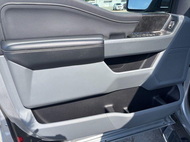 Photo of 2022 Iconic Silver Metallic Ford F-150