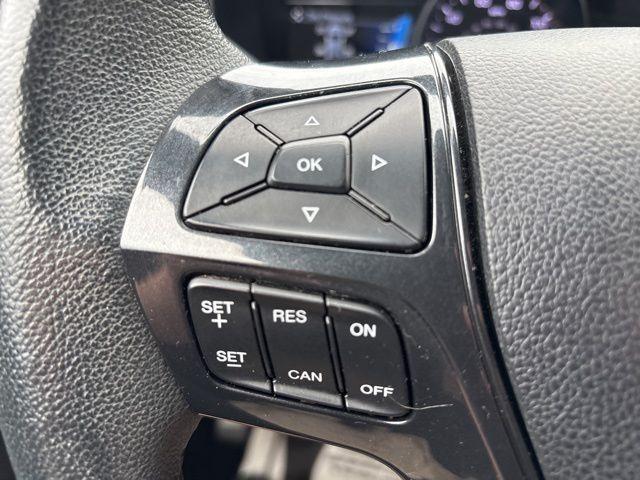 Photo of 2019 Ingot Silver Ford Explorer