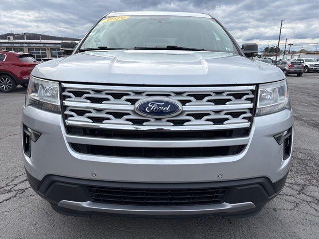 Photo of 2019 Ingot Silver Ford Explorer