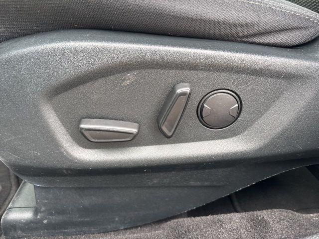 Photo of 2019 Ingot Silver Ford Explorer