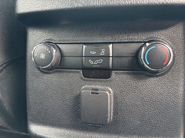 Photo of 2019 Ingot Silver Ford Explorer