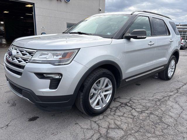 Photo of 2019 Ingot Silver Ford Explorer