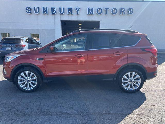 Photo of 2019 Sedona Orange Metallic Ford Escape