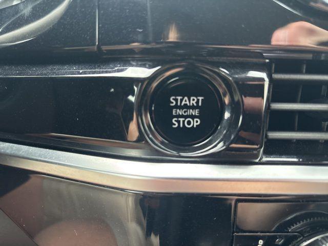 Photo of 2025 Deep Ocean Blue Nissan Pathfinder