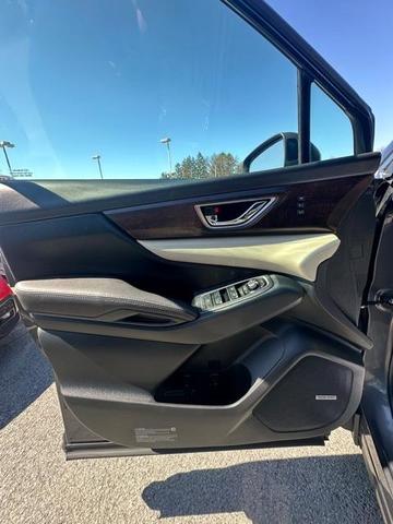 Photo of 2022 Magnetite Gray Metallic Subaru Ascent