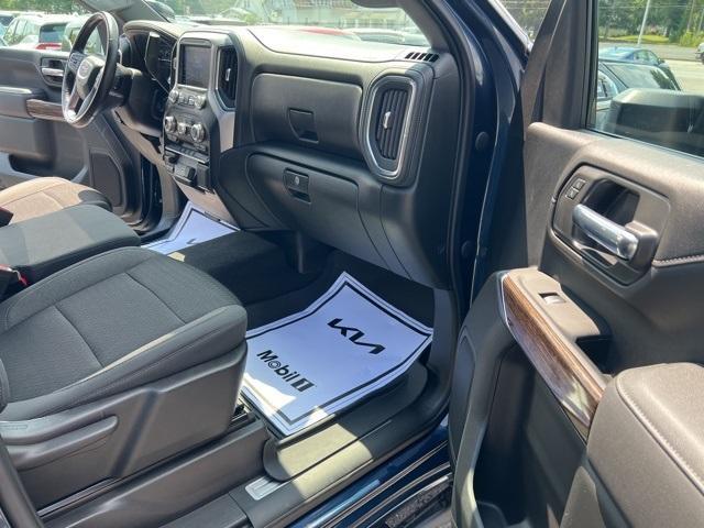 Photo of 2022 Pacific Blue Metallic GMC Sierra 2500