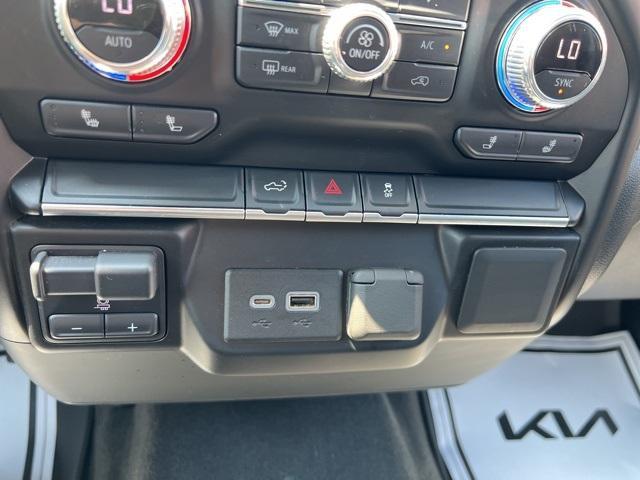 Photo of 2022 Pacific Blue Metallic GMC Sierra 2500