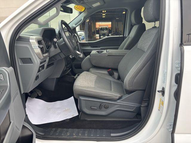 Photo of 2022 Oxford White Ford F-150