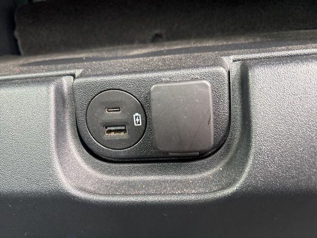 Photo of 2022 Oxford White Ford F-150