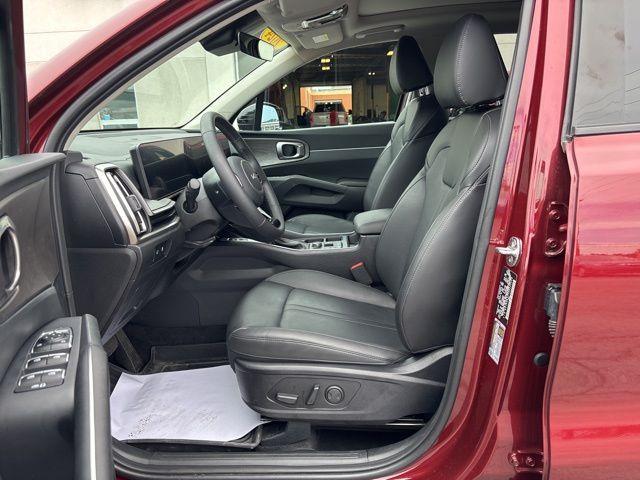 Photo of 2024 Red Kia Sorento