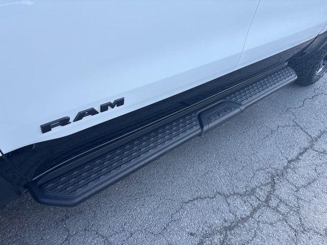 Photo of 2022 Bright White Clearcoat RAM 1500