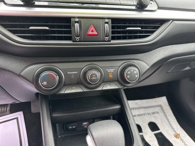 Photo of 2024 Aurora Black Pearl Kia Forte