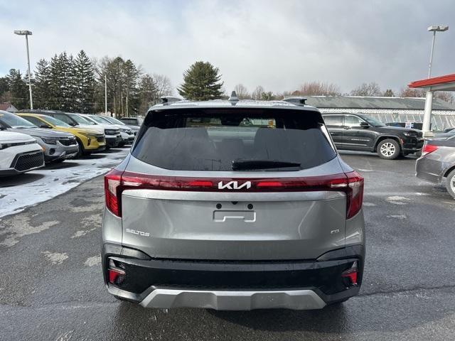 Photo of 2025 Steel Gray Kia Seltos