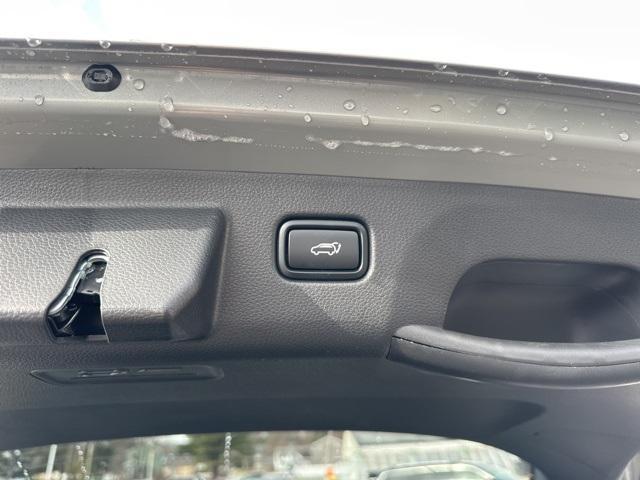 Photo of 2025 Steel Gray Kia Seltos