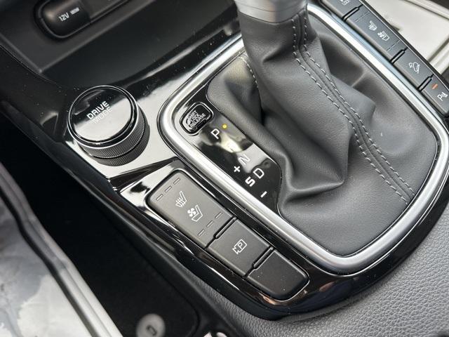 Photo of 2025 Steel Gray Kia Seltos