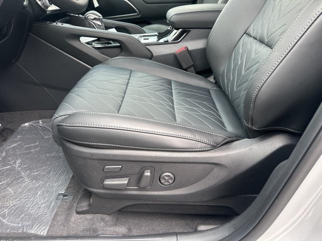 Photo of 2025 Wolf Gray Kia Telluride