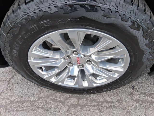 Photo of 2024 Metallic GMC Sierra 1500