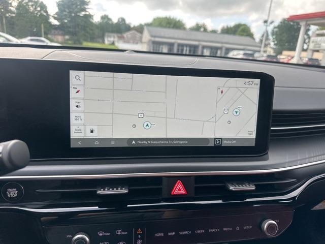 Photo of 2025 Wolf Gray Kia K5