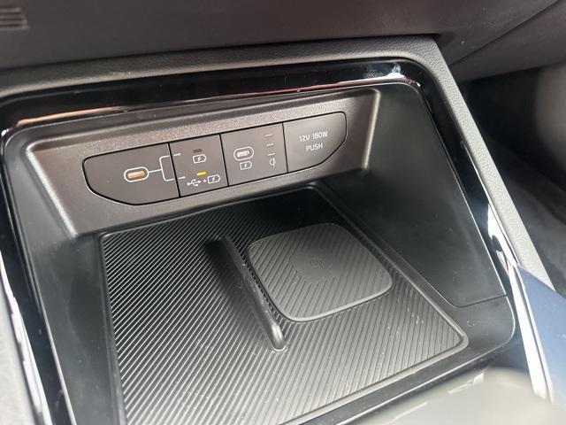 Photo of 2025 Wolf Gray Kia K5