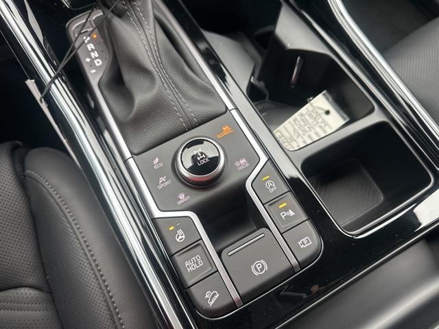 Photo of 2025 Jungle Green Kia Sorento
