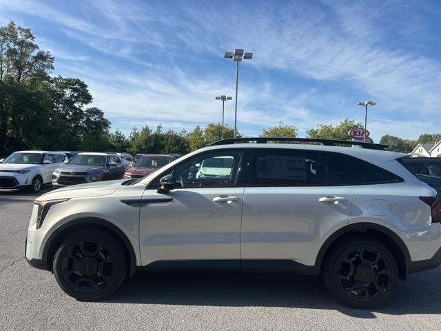 Photo of 2026 Ivory Silver Kia Sorento