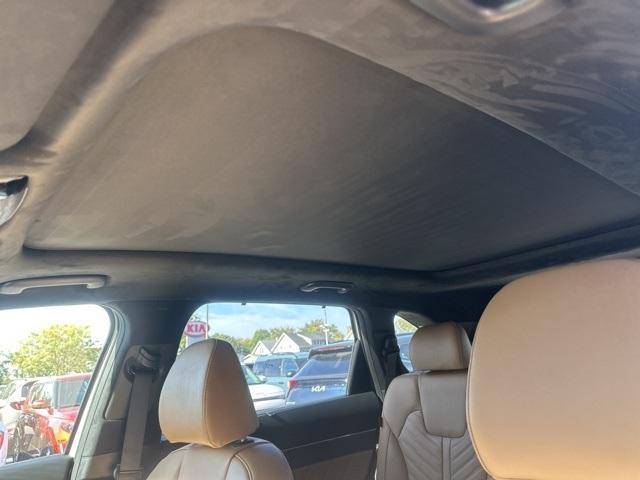 Photo of 2026 Ivory Silver Kia Sorento