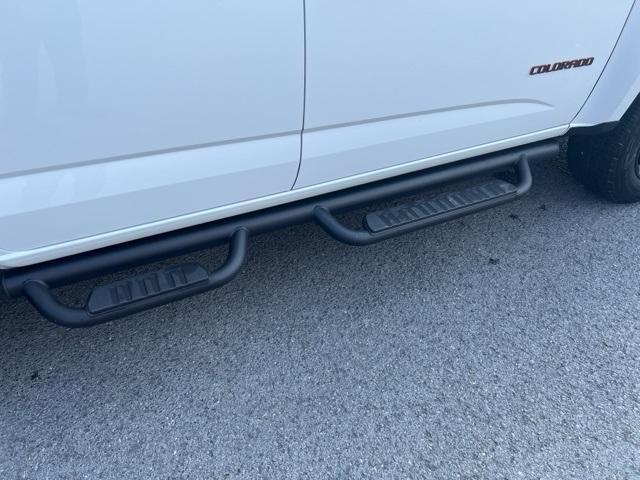 Photo of 2021 Summit White Chevrolet Colorado