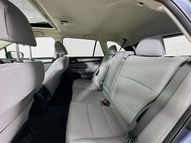 Photo of 2018 Twilight Blue Metallic Subaru Outback