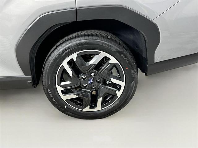 Photo of 2025 Riverrock Green Subaru Forester