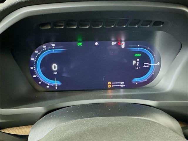 Photo of 2025 Crystal White Pearl Volvo XC90 Plug-In Hybrid