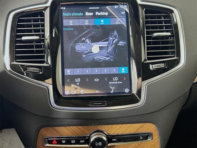 Photo of 2025 Crystal White Pearl Volvo XC90 Plug-In Hybrid