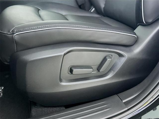 Photo of 2025 Jet Black Mica Mazda CX-5