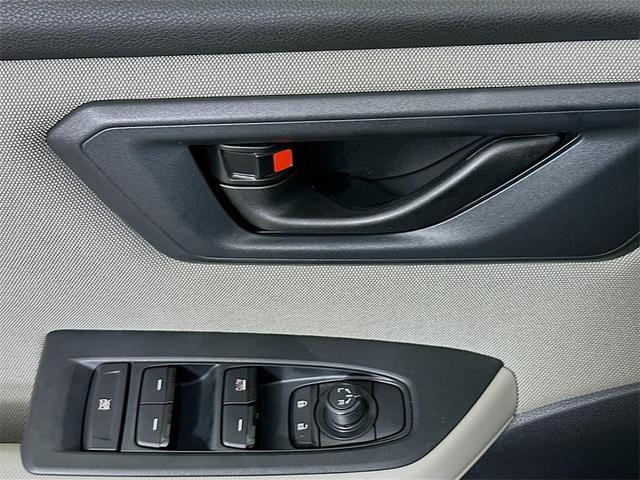Photo of 2025 Magnetite Gray Metallic Subaru Forester