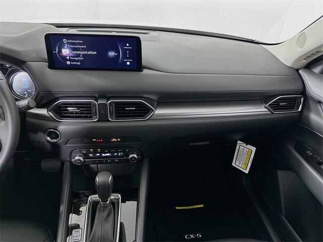 Photo of 2025 Rhodium White Metallic Mazda CX-5