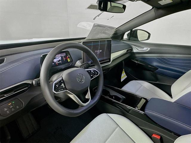 Photo of 2025 Deep Black Pearl Effect Volkswagen ID.4