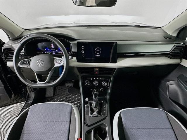 Photo of 2025 Deep Black Pearl Effect Volkswagen Taos