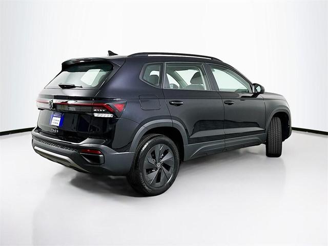 Photo of 2025 Deep Black Pearl Effect Volkswagen Taos