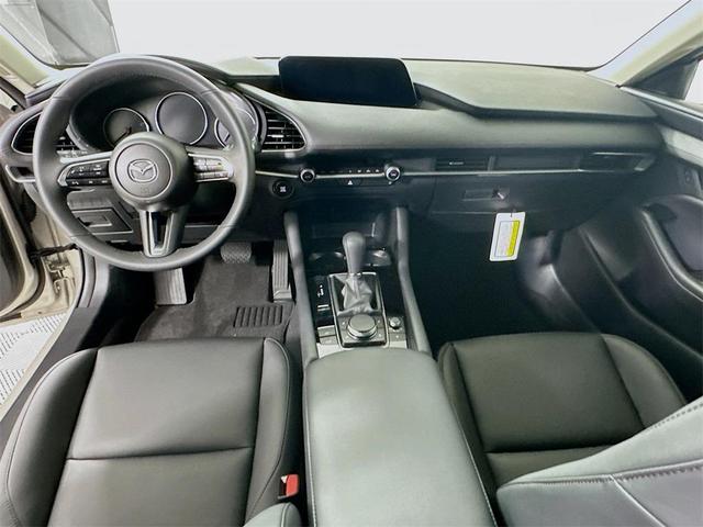 Photo of 2025 Platinum Mazda Mazda3