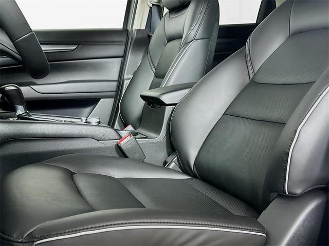 Photo of 2025 Rhodium Mazda CX-5