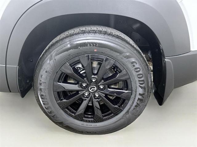 Photo of 2025 Wind Chill Pearl Mazda CX-50 Hybrid