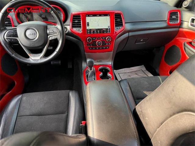Photo of 2021 Bright White Clearcoat Jeep Grand Cherokee