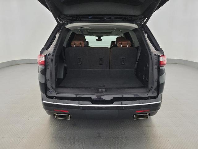 Photo of 2019 Mosaic Black Metallic Chevrolet Traverse