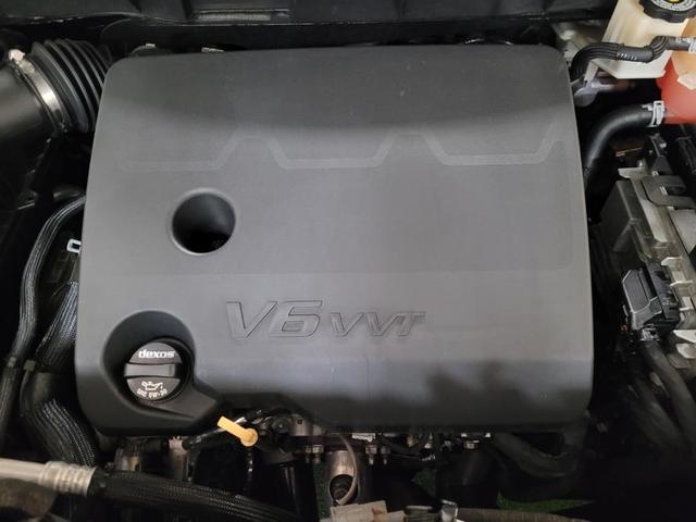 Photo of 2019 Mosaic Black Metallic Chevrolet Traverse