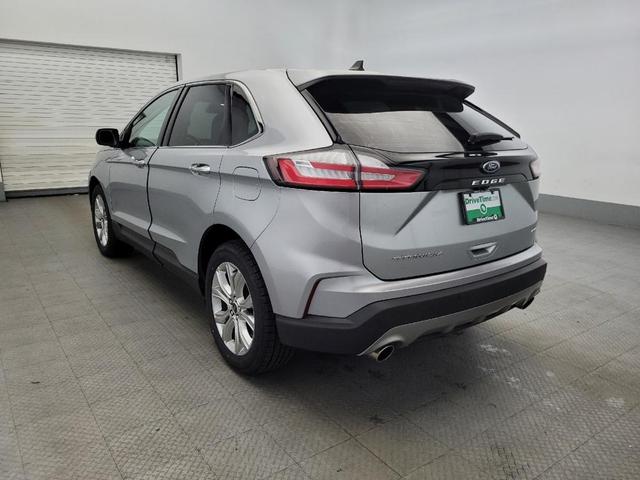 Photo of 2023 Iconic Silver Metallic Ford Edge