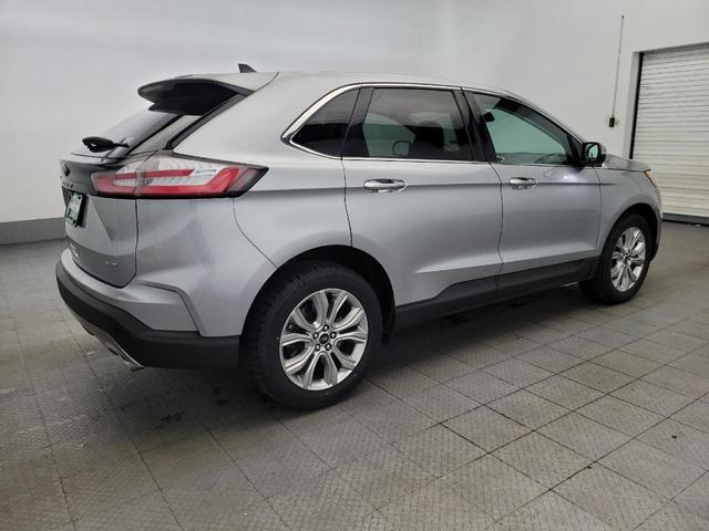 Photo of 2023 Iconic Silver Metallic Ford Edge