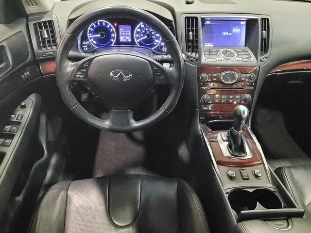 Photo of 2013 Liquid Platinum INFINITI G37x