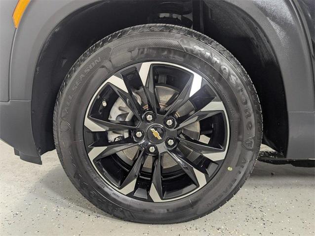 Photo of 2023 Mosaic Black Metallic Chevrolet Trailblazer