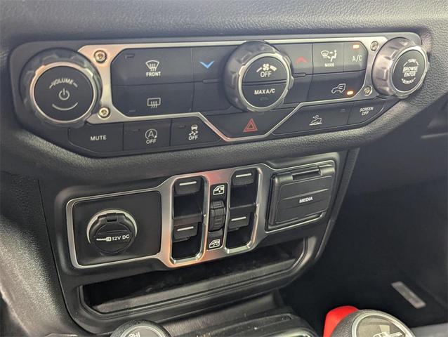 Photo of 2025 Black Clearcoat Jeep Gladiator