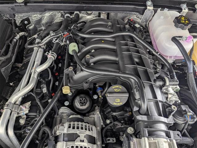 Photo of 2025 Black Clearcoat Jeep Gladiator